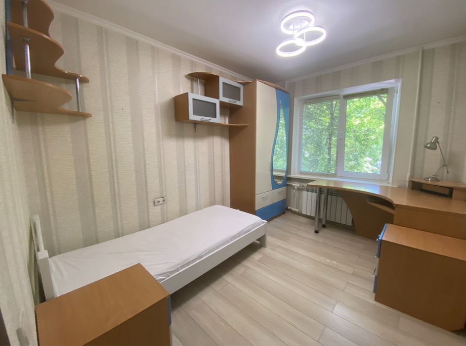 Сдам 3-ком ЖМ Тополь . Ремонт .