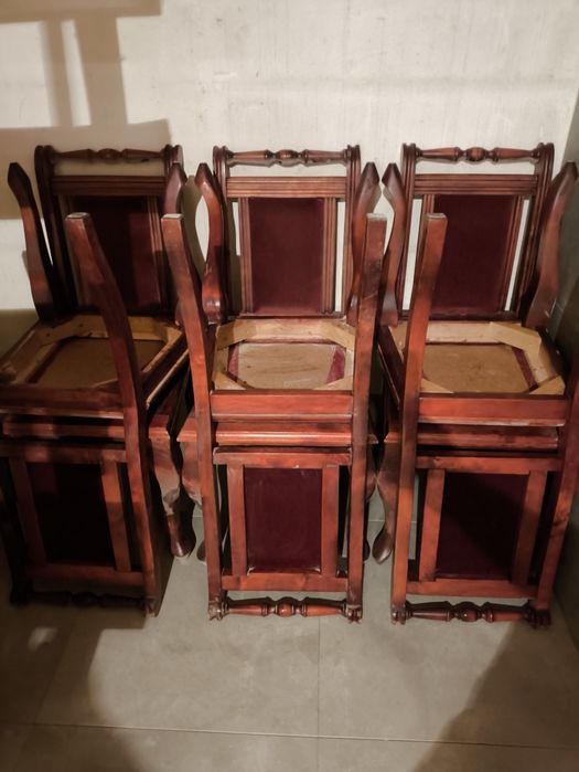 Stare krzesła w stylu Ludwikowskim