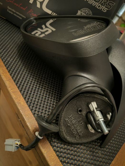 Nowe Lusterko zewnętrzne lewe ford fiesta 32B1512S