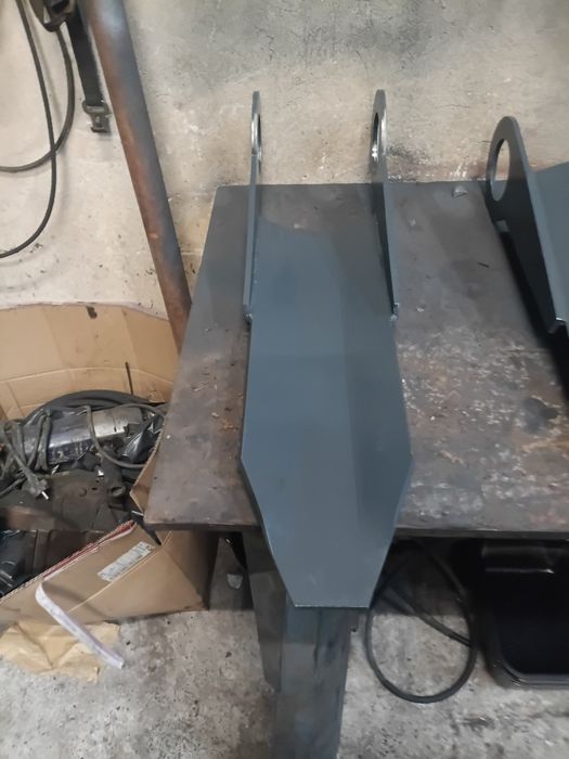 Osłona siłownika podpory Liebherr