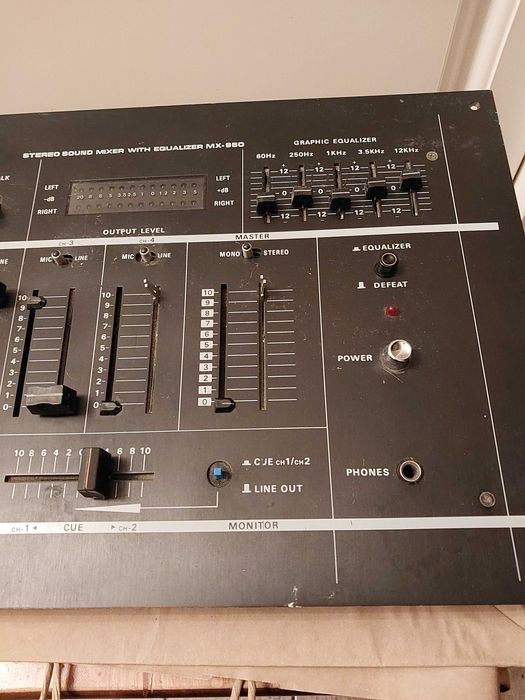 Mikser muzyczny JSC MX-950. Mixer muzyczny z equalizerem.