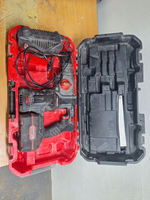 Młotowiertarka udarowa Parkside + bateria 4