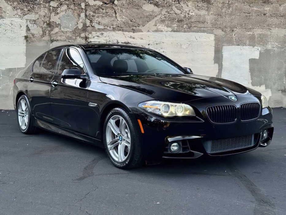 BMW 5 Series 528i      2016