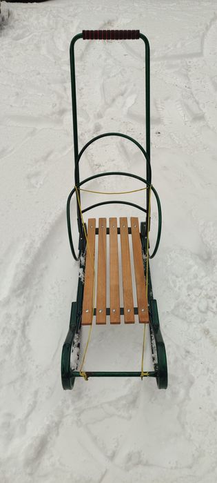 Продам Санчата дитячі