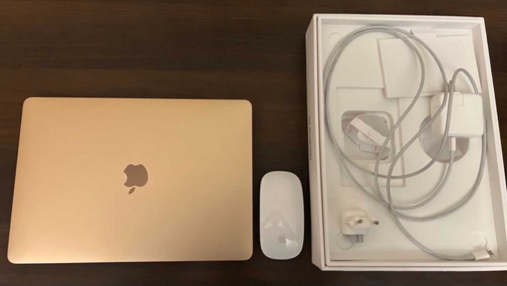 MacBook Air 13 Retina, Gold, 256GB with Apple M1/Аккумулятор 100%