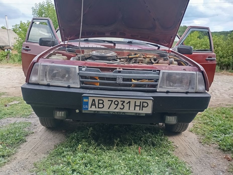Продам ВАЗ 21093