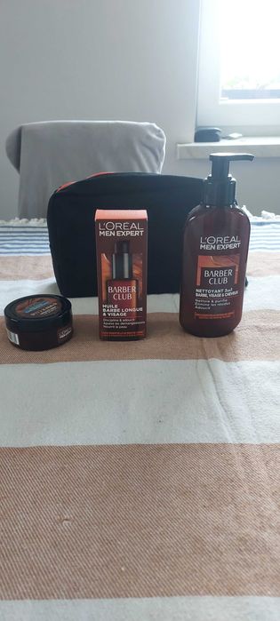 Zestaw L'Oréal Men Expert Barber Club do brody i twarzy 3 produkty