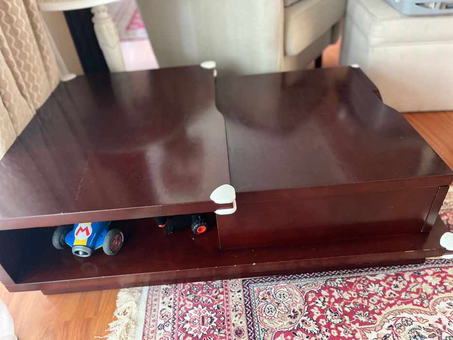 Mesa de centro em madeira