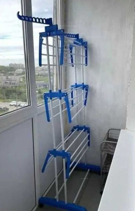 Сушилка для вещей / Большая сушка для белья Универсальная на балкон