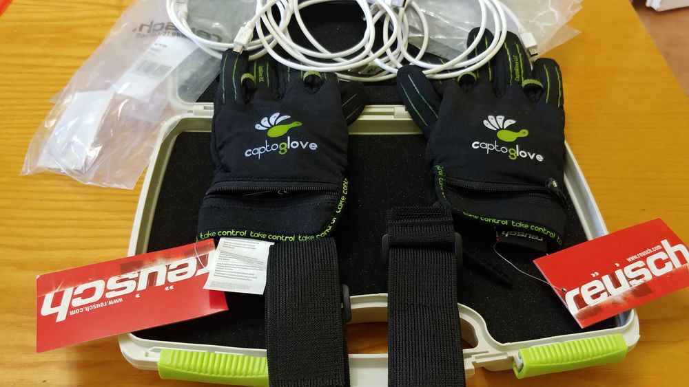 CaptoGlove cały zestaw VR