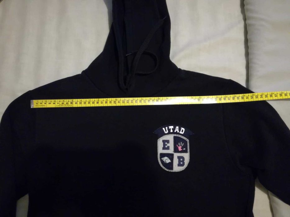 Camisola com capuz