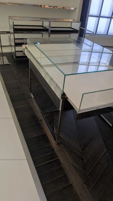 Vitrine / Balcão Expositor Ilha Premium | Loja / Joalharia