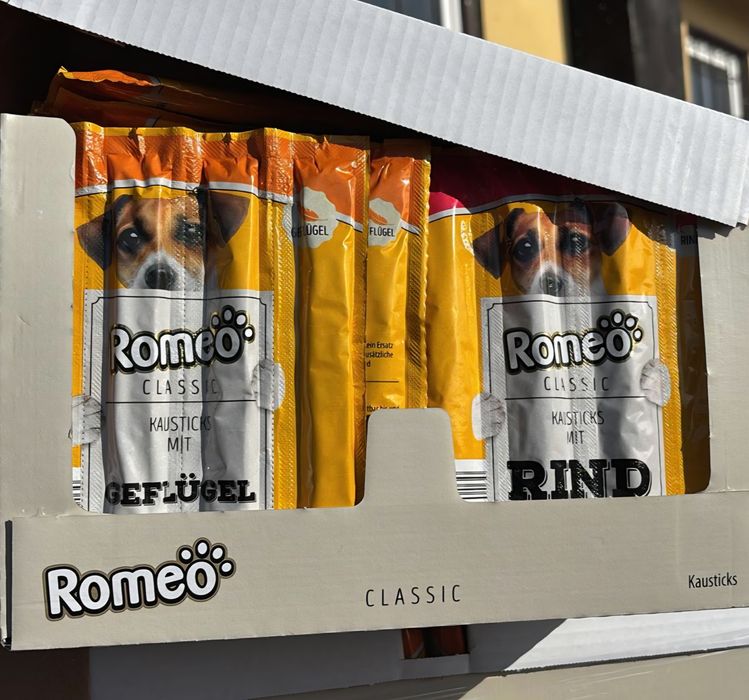 Okazja! 20 paczek smaczków Romeo Classic dla psa