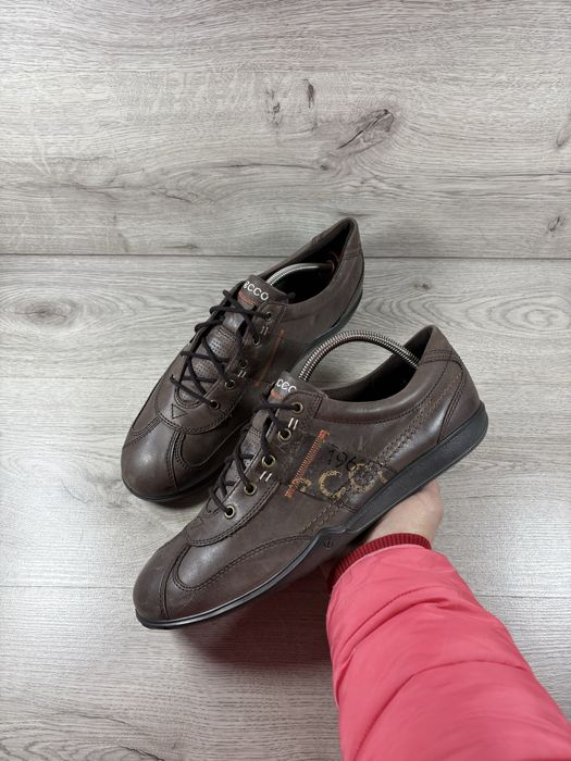 Ecco чоловічі шкіряні кросівки 44 розмір