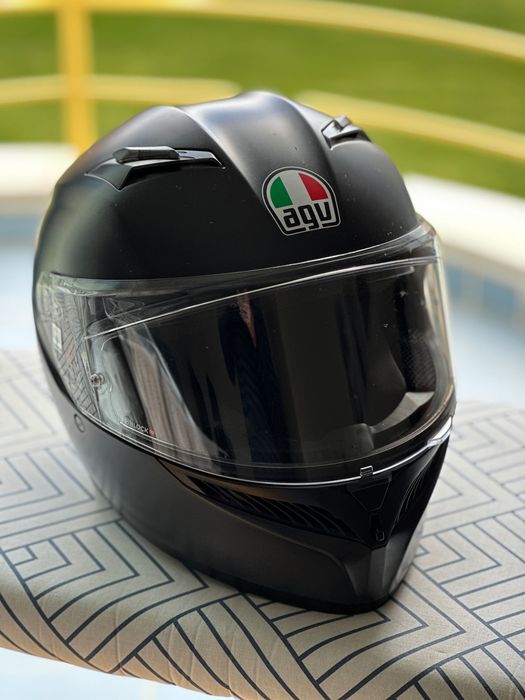 Capacete pista AGV
