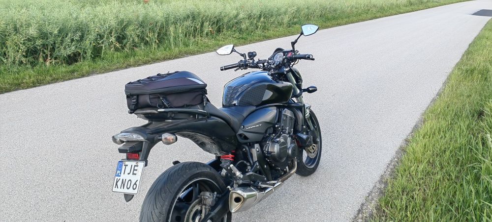 Honda hornet pc41