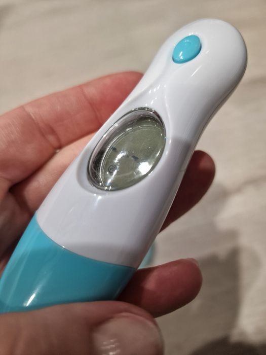 Elektroniczny termometr Controly do ucha i czoła