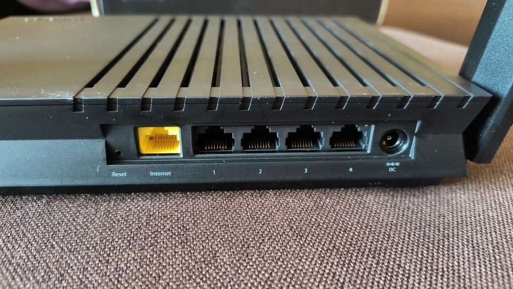 Роутер Netgear Nighthawk RAX20AX1800 WiFi6  WiFi 6