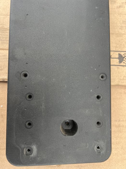 Подіум під номер переднього бампера Mercedes EQS AMG, x296 кузов