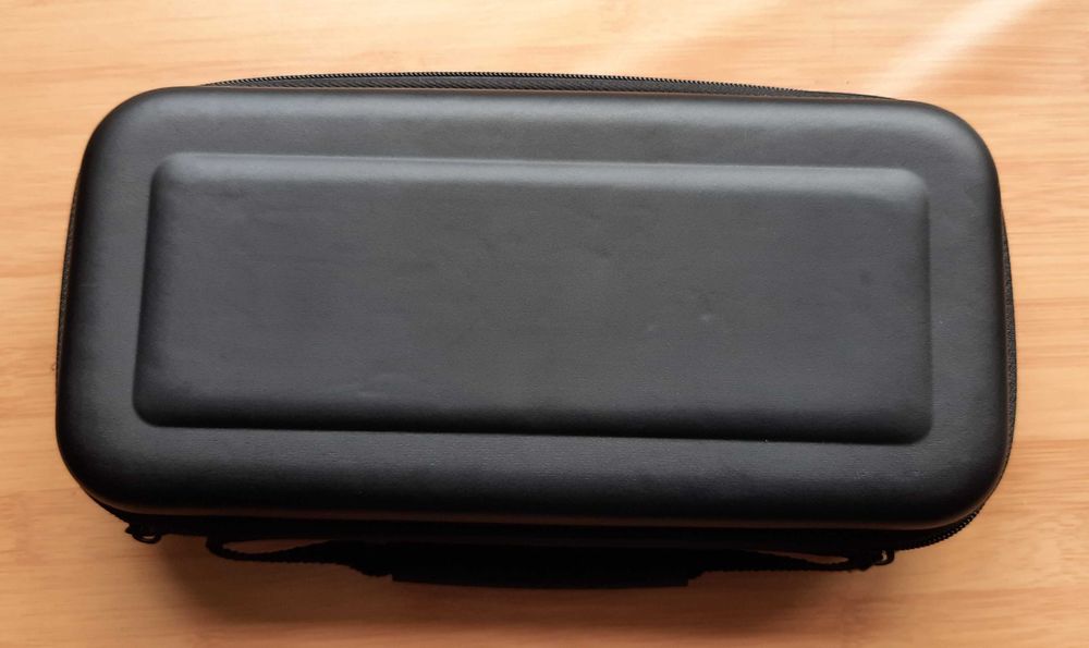 Estojo Orzly Switch