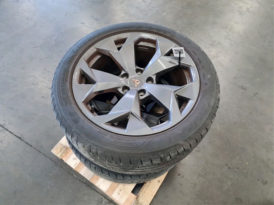 Set 4 Jantes Cupra Formentor originais c/ pneus 245/45R18