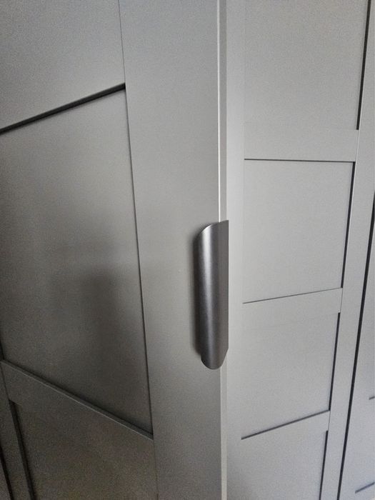 Roupeiro IKEA PAX | BERGSBO Cinza Escuro | KOMPLEMENT + Iluminação LED