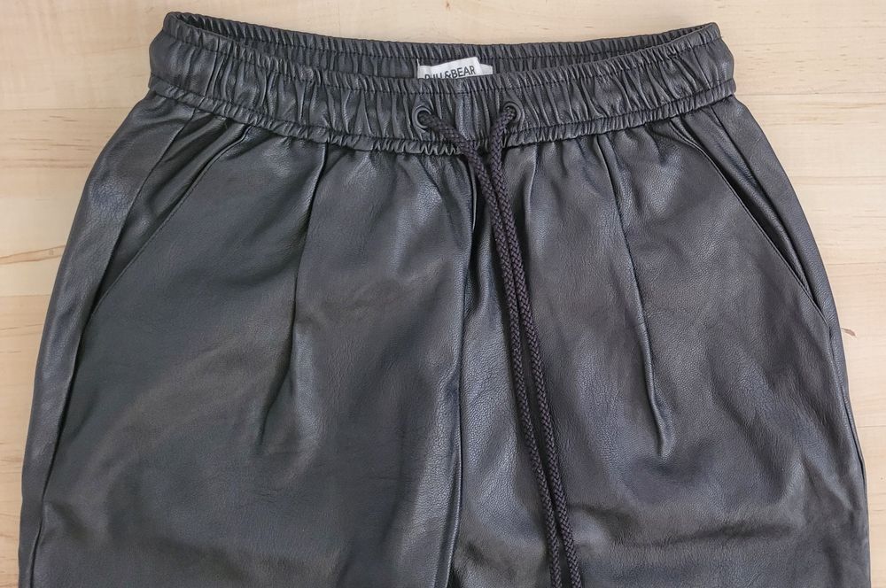 Spodnie skórkowe nowe PULL& BEAR