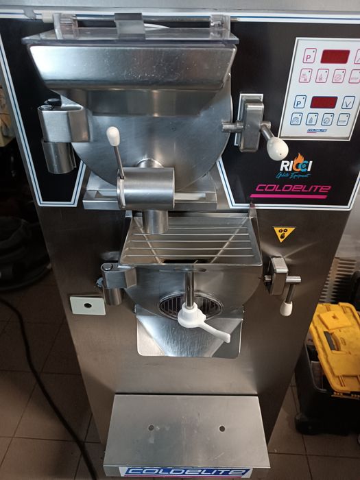 Coldelite compacta 3004 grup carpigiani maszyna pasteryzator do lodów