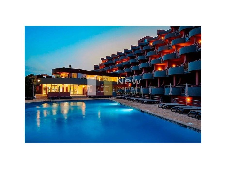 Apartamento T0 nas Areias de São João - Albufeira.