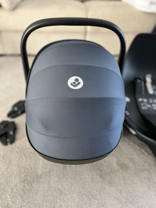 Maxi Cozi Pebble 360 + Isofix
