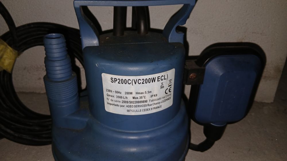 Bomba submersível para água SP200C