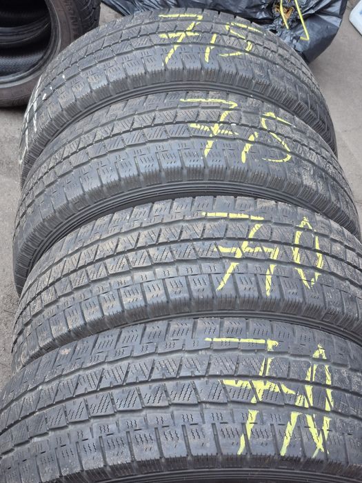 Opony zimowe Falken 215/70r15c komplet 7.5mm+Gratis