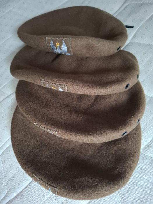 Beret Oliwkowy WOT nowy.