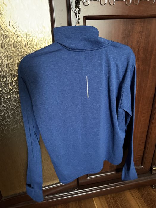 Кофта nike для бігу