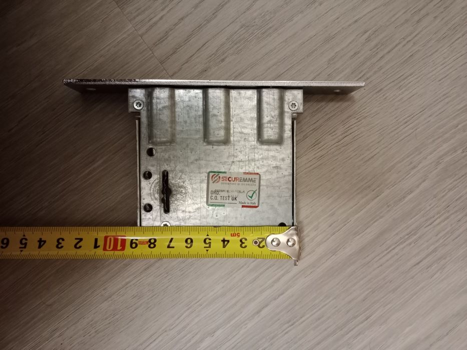 Продам замок врізний сувальдний SECUREMME