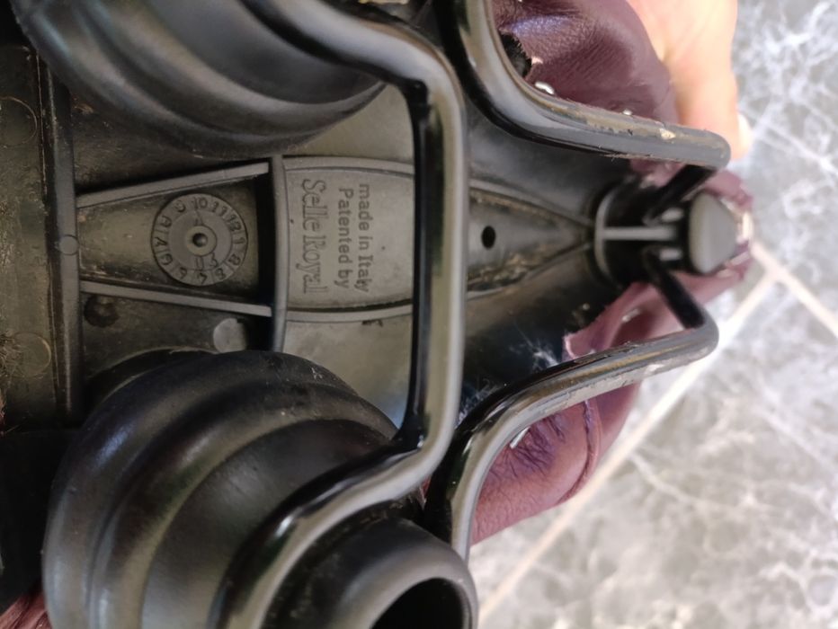 Шкіряне велосипедне сідло Selle royal Italy, шкіряне/