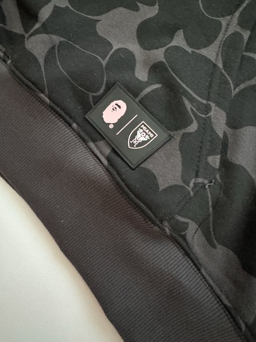Худі bape inter miami в чорному та білому кольорах