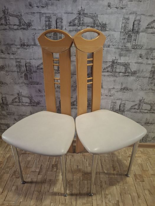 Стулья       гарнитура