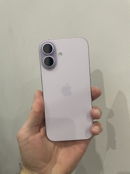 Iphone 17 фізична сім