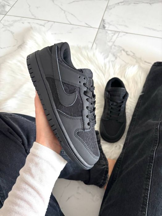 Nike SB Dunk Low Lace Pack Regal Total Black