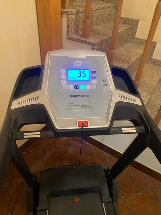 Electric treadmill450371635381555201