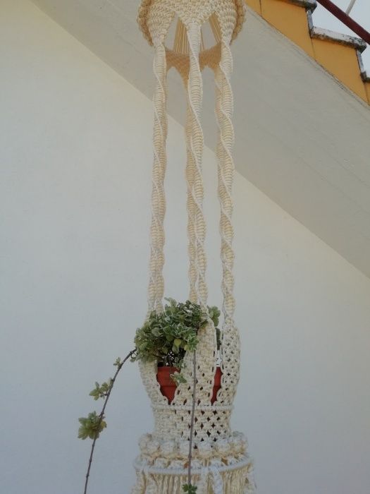 Macramé em fio de seda
