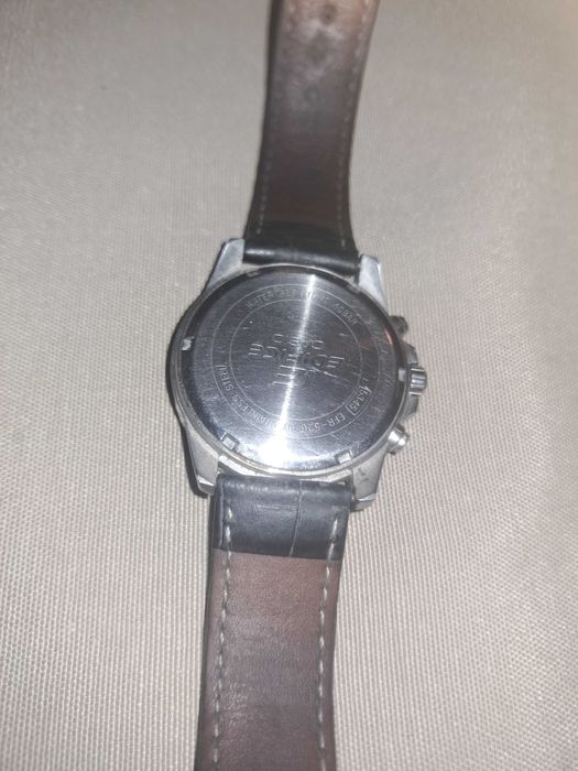 Zegarek Kwarcowy Męski na pasku  Casio