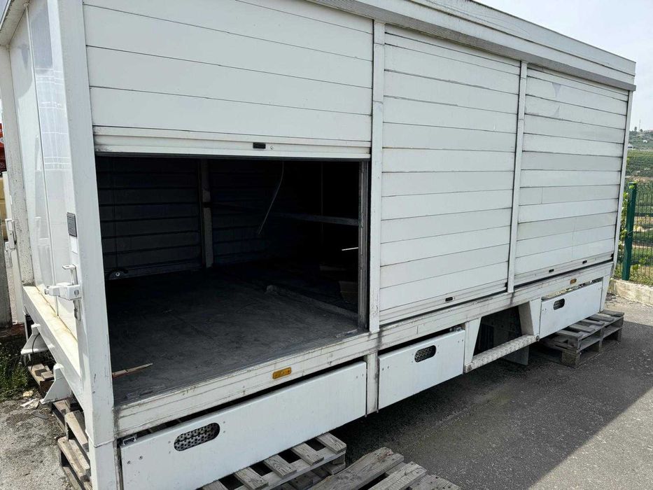 Contentor para Carrinha Dyna 7500 kg