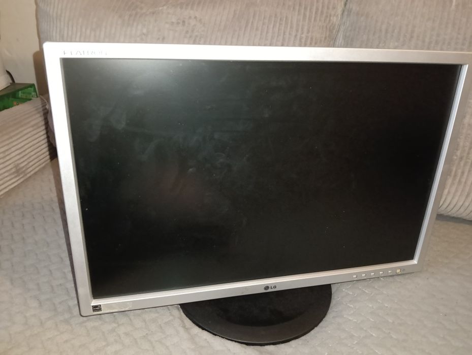 Monitor Lg FLATRON 65Hz
