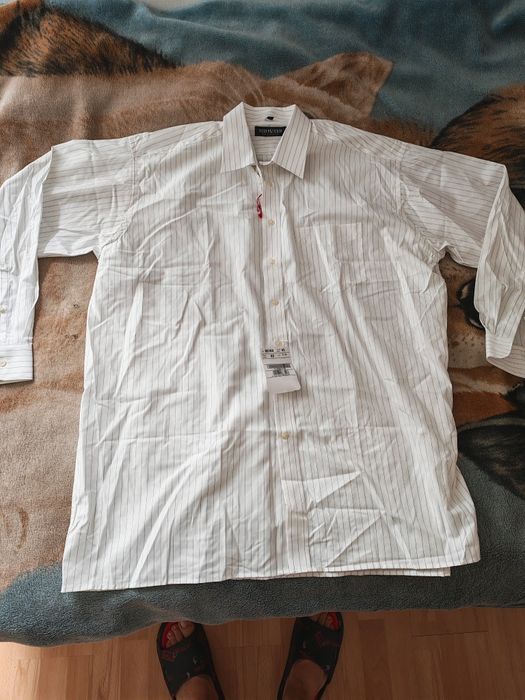 Okazja. B duża koszua męska 45.