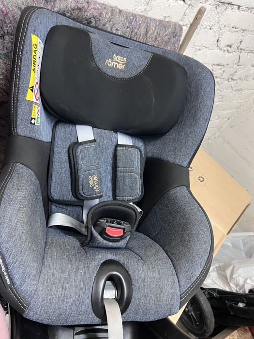 Fotelik Britax Romer Dualfix M-i-Size