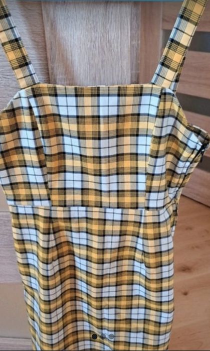 Sukienka na szelki 36