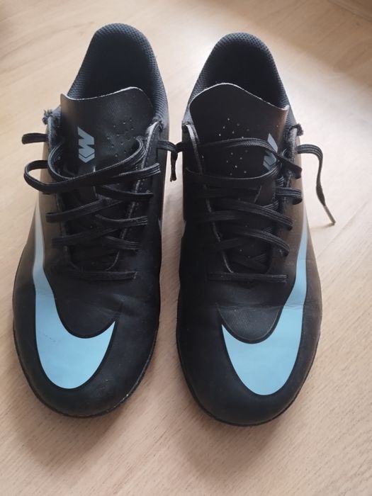 Turfy Nike Mercurial 38
