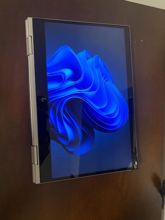 Portátil HP Envy x360 i5 8gb/512gb